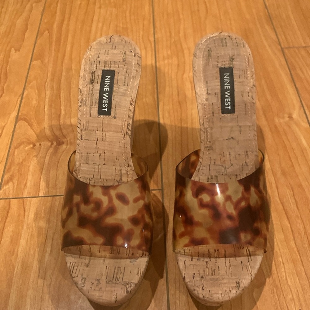 Nine West size 7 Herdems women slip on